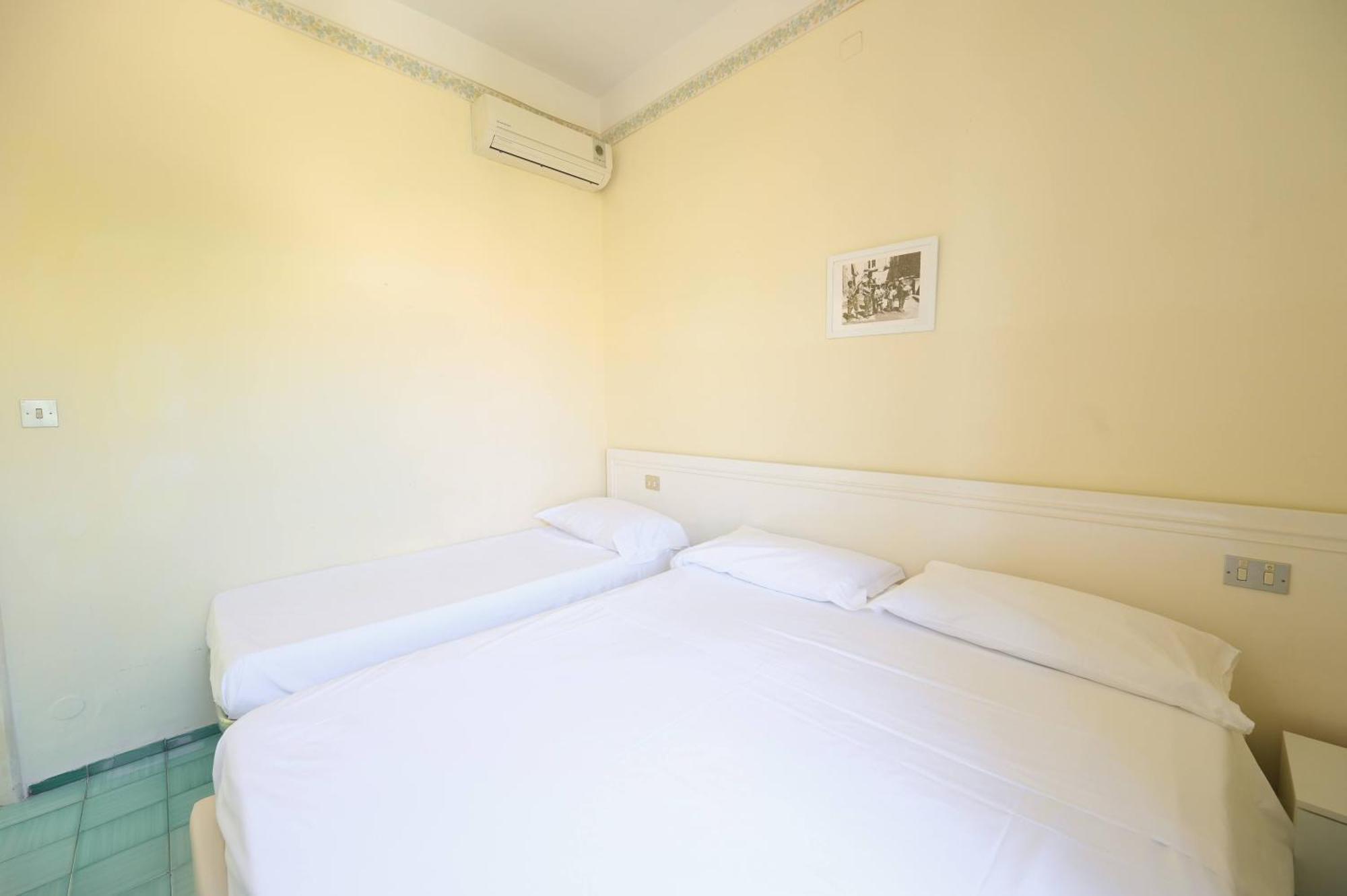 Villa Diana - Beach & Rooms Ischia Exterior foto