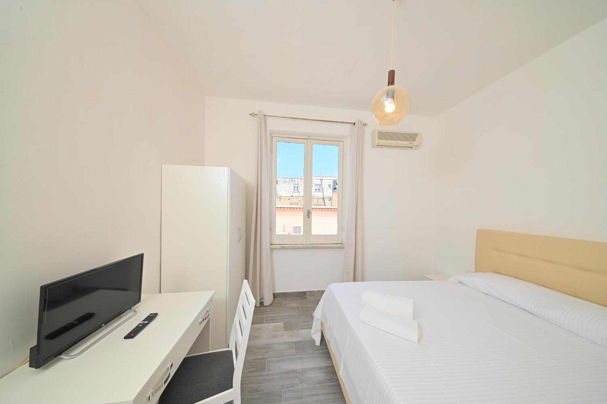 Villa Diana - Beach & Rooms Ischia Exterior foto